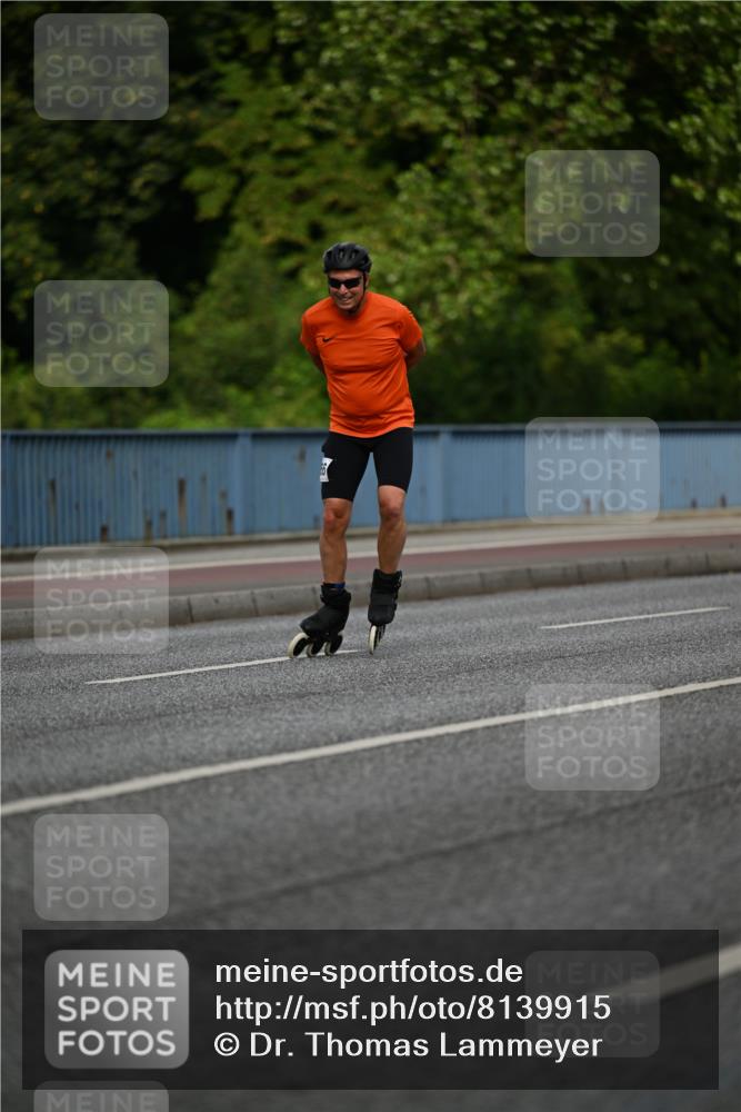 29.06.2025 - hella hamburg halbmarathon Dr. Thomas Lammeyer http://msf.ph/oto/8139915 29.06.2025 08:57:49 Kennedybrücke  meine-sportfotos.de