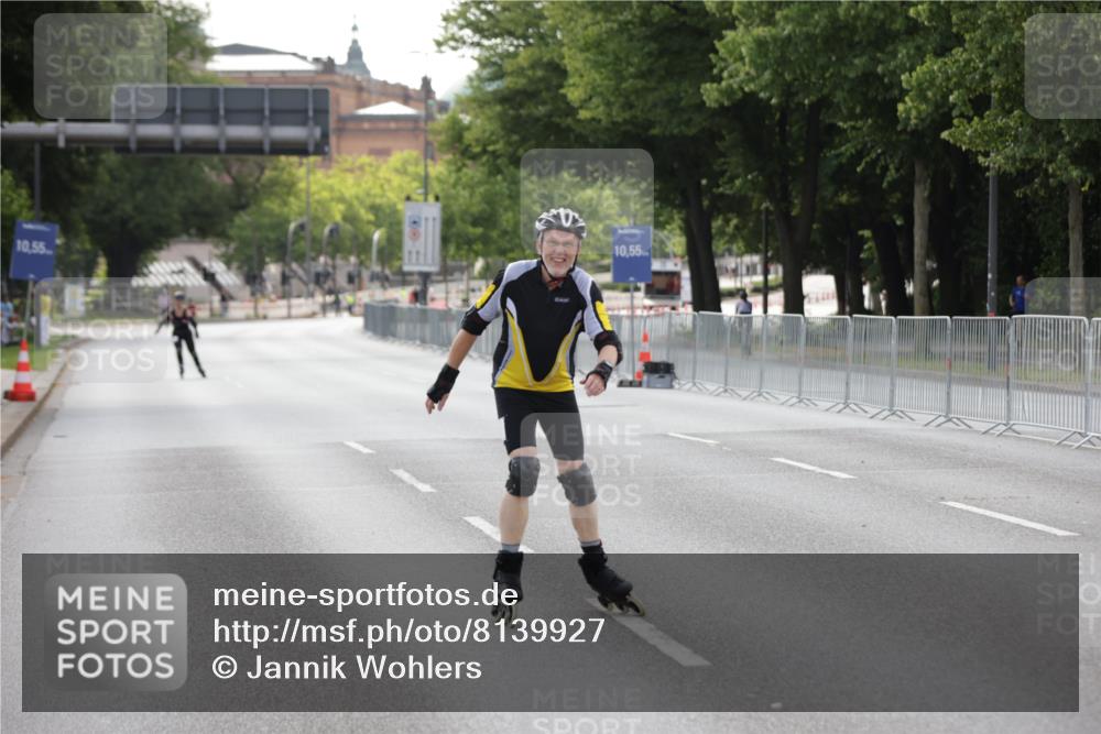 29.06.2025 - hella hamburg halbmarathon Jannik Wohlers http://msf.ph/oto/8139927 29.06.2025 09:03:42 Lombardsbrücke  meine-sportfotos.de