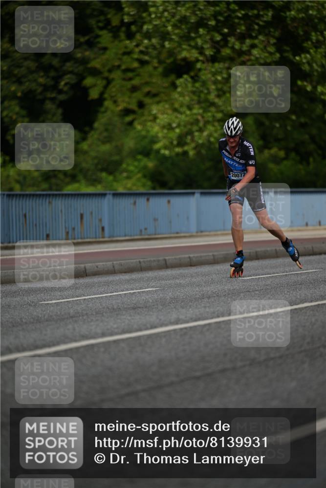 29.06.2025 - hella hamburg halbmarathon Dr. Thomas Lammeyer http://msf.ph/oto/8139931 29.06.2025 08:57:50 Kennedybrücke  meine-sportfotos.de