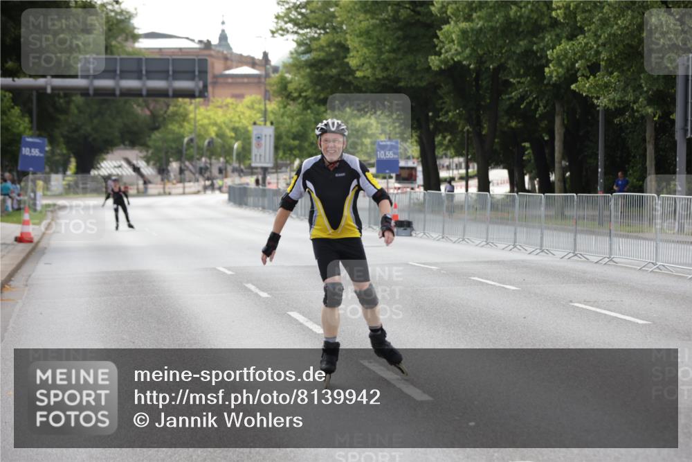 29.06.2025 - hella hamburg halbmarathon Jannik Wohlers http://msf.ph/oto/8139942 29.06.2025 09:03:42 Lombardsbrücke  meine-sportfotos.de