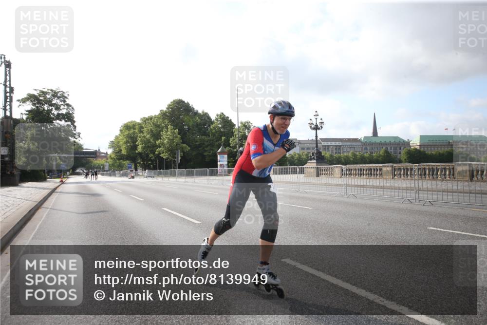 29.06.2025 - hella hamburg halbmarathon Jannik Wohlers http://msf.ph/oto/8139949 29.06.2025 08:55:45 Lombardsbrücke  meine-sportfotos.de