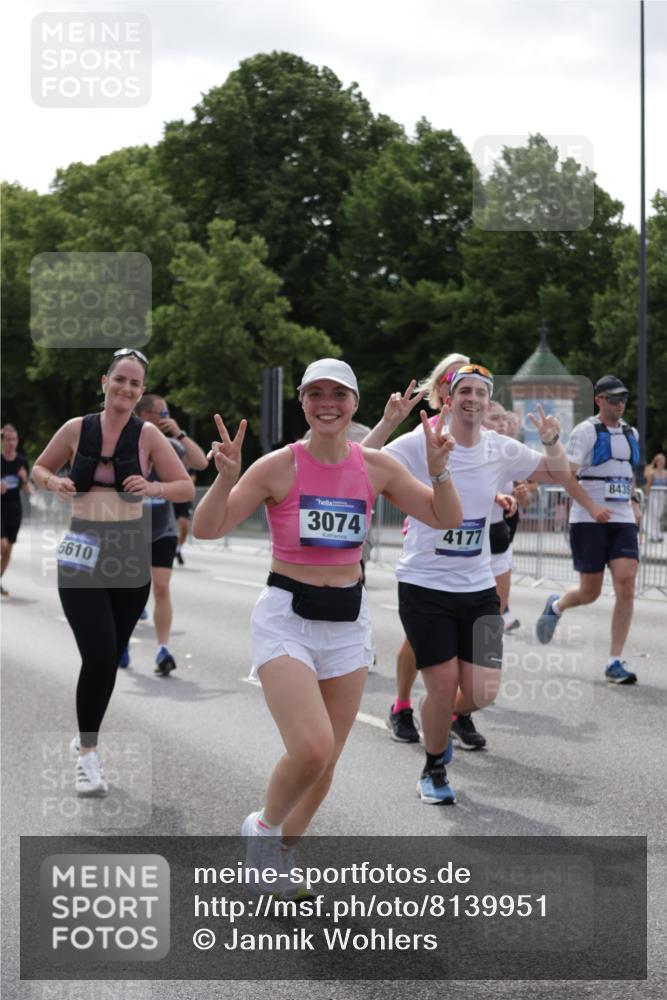 29.06.2025 - hella hamburg halbmarathon Jannik Wohlers http://msf.ph/oto/8139951 29.06.2025 10:42:49 Lombardsbrücke 1149, 1155, 1467, 1788, 1816, 1878, 2103, 2158, 2267, 2361, 2971, 3074, 3238, 3329, 3518, 3638, 4056, 4177, 4302, 4680, 5268, 5610, 5720, 5755, 5967, 7043, 7461, 7872, 8184, 8435, 8795, 8991, 9072, 9644, 9976, 10180, 10536, 11093, 11443, 11649, 11671, 11969, 12485, 12603, 13417, 13526, 13676, 13684, 13685, 13786, 13852, 15246, 15509, 15514, 15717, 16055, 16263, 16264, 16789, 16840, 17921, 18434, 18435, 18540, 18898, 19031, 19115 meine-sportfotos.de