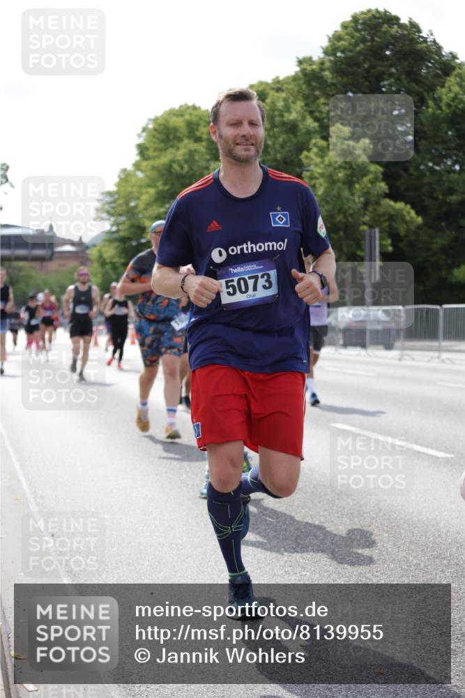 29.06.2025 - hella hamburg halbmarathon Jannik Wohlers http://msf.ph/oto/8139955 29.06.2025 10:05:02 Lombardsbrücke 1863, 1936, 1981, 2288, 2298, 2624, 3578, 4014, 4220, 4782, 5073, 6059, 9075, 9165, 9559, 9680, 9736, 9737, 9738, 10343, 10694, 11784, 11873, 12557, 13221, 14465, 14642, 16092, 16478, 16546, 16847, 18616, 18617, 19034 meine-sportfotos.de