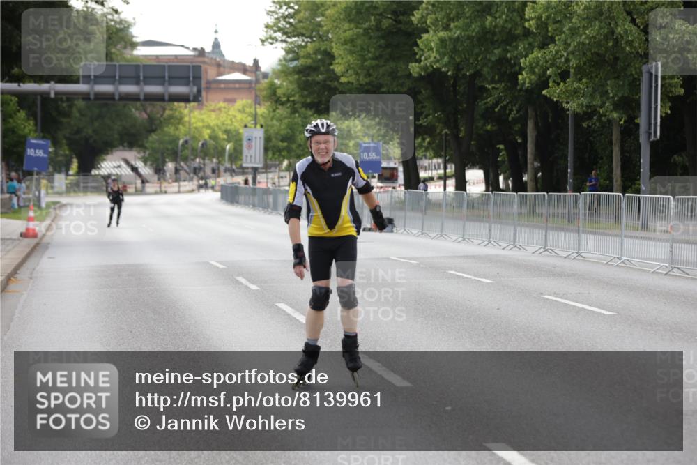 29.06.2025 - hella hamburg halbmarathon Jannik Wohlers http://msf.ph/oto/8139961 29.06.2025 09:03:43 Lombardsbrücke  meine-sportfotos.de