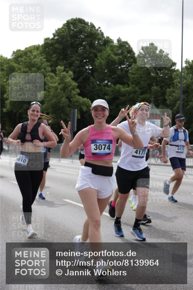 29.06.2025 - hella hamburg halbmarathon Jannik Wohlers http://msf.ph/oto/8139964 29.06.2025 10:42:49 Lombardsbrücke 1149, 1155, 1467, 1788, 1816, 1878, 2103, 2158, 2267, 2361, 2971, 3074, 3238, 3329, 3518, 3638, 4056, 4177, 4302, 4680, 5268, 5610, 5720, 5755, 5967, 7043, 7461, 7872, 8184, 8435, 8795, 8991, 9072, 9644, 9976, 10180, 10536, 11093, 11443, 11649, 11671, 11969, 12485, 12603, 13417, 13526, 13676, 13684, 13685, 13786, 13852, 15246, 15509, 15514, 15717, 16055, 16263, 16264, 16789, 16840, 17921, 18434, 18435, 18540, 18898, 19031, 19115 meine-sportfotos.de