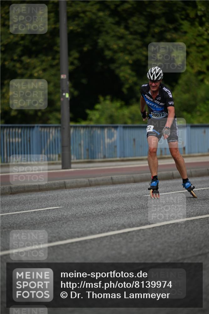 29.06.2025 - hella hamburg halbmarathon Dr. Thomas Lammeyer http://msf.ph/oto/8139974 29.06.2025 08:57:51 Kennedybrücke  meine-sportfotos.de