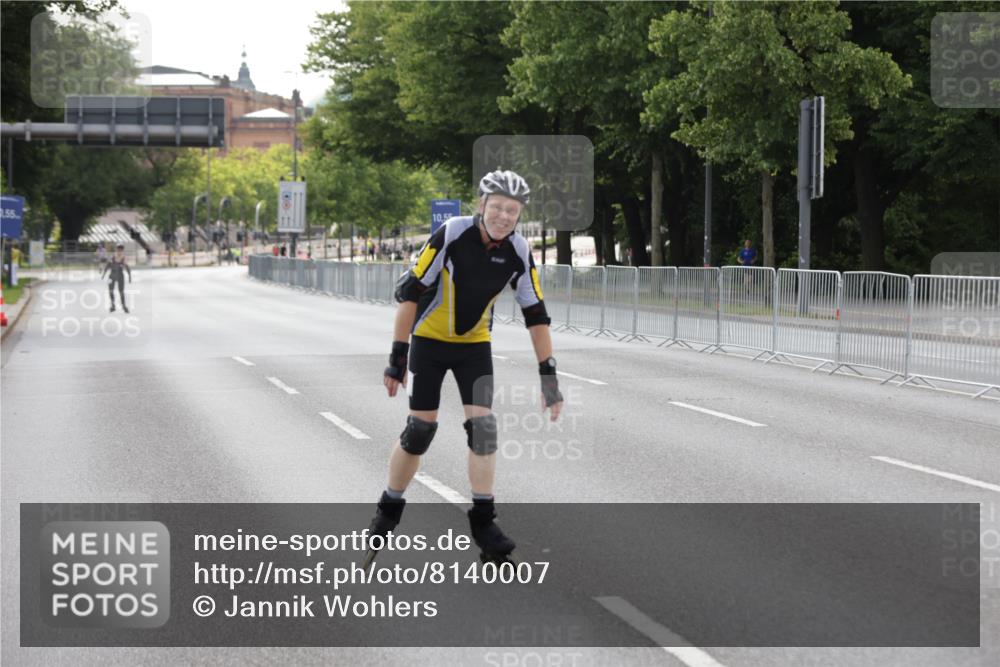 29.06.2025 - hella hamburg halbmarathon Jannik Wohlers http://msf.ph/oto/8140007 29.06.2025 09:03:43 Lombardsbrücke  meine-sportfotos.de