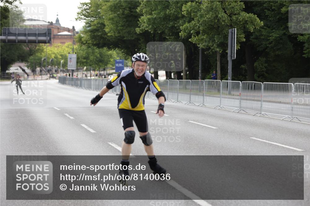 29.06.2025 - hella hamburg halbmarathon Jannik Wohlers http://msf.ph/oto/8140036 29.06.2025 09:03:43 Lombardsbrücke  meine-sportfotos.de