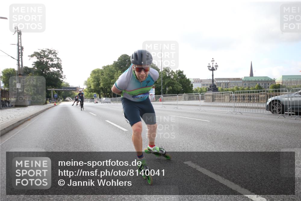 29.06.2025 - hella hamburg halbmarathon Jannik Wohlers http://msf.ph/oto/8140041 29.06.2025 08:55:53 Lombardsbrücke  meine-sportfotos.de