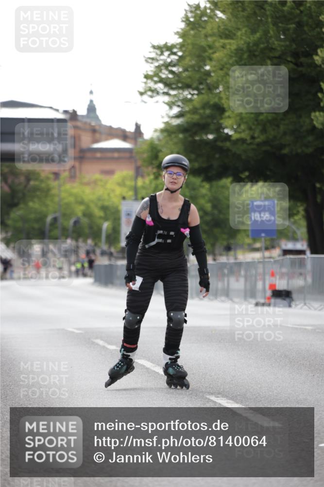 29.06.2025 - hella hamburg halbmarathon Jannik Wohlers http://msf.ph/oto/8140064 29.06.2025 09:03:54 Lombardsbrücke  meine-sportfotos.de