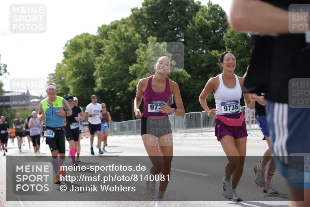 29.06.2025 - hella hamburg halbmarathon Jannik Wohlers http://msf.ph/oto/8140081 29.06.2025 10:05:11 Lombardsbrücke 1936, 1981, 2298, 2624, 3461, 3929, 4014, 4782, 5073, 9339, 9736, 9737, 9738, 9917, 10343, 10791, 10998, 11784, 11873, 11958, 14465, 14642, 16092, 16546, 17731, 17740, 19248 meine-sportfotos.de