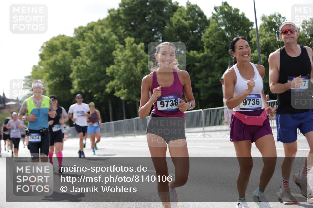 29.06.2025 - hella hamburg halbmarathon Jannik Wohlers http://msf.ph/oto/8140106 29.06.2025 10:05:12 Lombardsbrücke 1936, 1981, 2298, 2624, 3461, 3929, 4014, 4782, 5073, 5762, 9339, 9736, 9737, 9738, 9917, 10343, 10791, 10998, 11784, 11873, 11958, 14465, 14642, 16546, 17731, 17740, 18973, 19248 meine-sportfotos.de