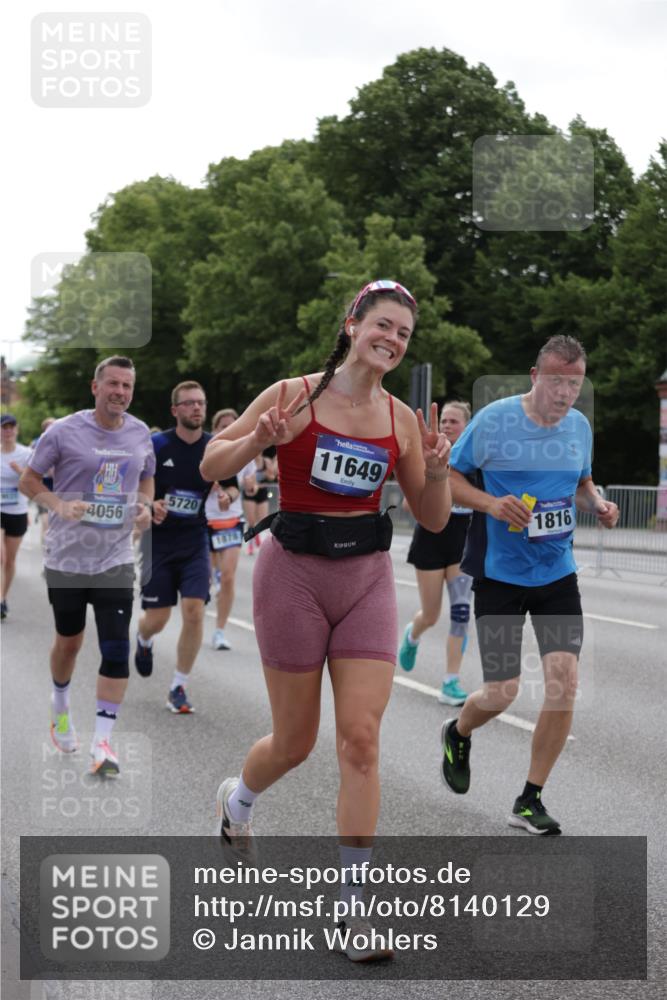 29.06.2025 - hella hamburg halbmarathon Jannik Wohlers http://msf.ph/oto/8140129 29.06.2025 10:42:56 Lombardsbrücke 1155, 1816, 1878, 3074, 3238, 3329, 3638, 4056, 4177, 4302, 4367, 4680, 5610, 5720, 6012, 6440, 7461, 7872, 7926, 8135, 8184, 8408, 8435, 9639, 9641, 9976, 10536, 11093, 11279, 11649, 11969, 12603, 13526, 13676, 13684, 13685, 13786, 13852, 14528, 14890, 15509, 15514, 15717, 16055, 16263, 16358, 16560, 16840, 17143, 18497, 19031, 19043, 19141 meine-sportfotos.de
