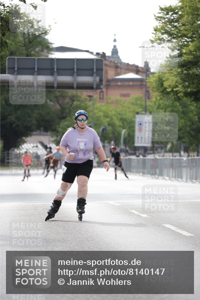 29.06.2025 - hella hamburg halbmarathon Jannik Wohlers http://msf.ph/oto/8140147 29.06.2025 09:04:14 Lombardsbrücke  meine-sportfotos.de