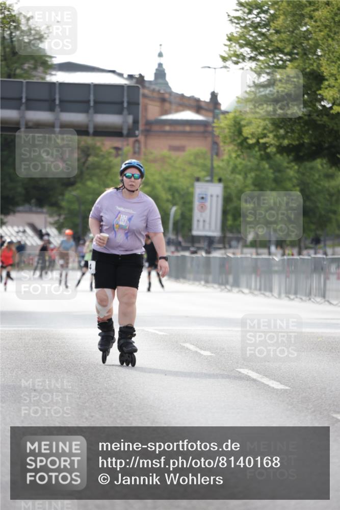 29.06.2025 - hella hamburg halbmarathon Jannik Wohlers http://msf.ph/oto/8140168 29.06.2025 09:04:14 Lombardsbrücke  meine-sportfotos.de