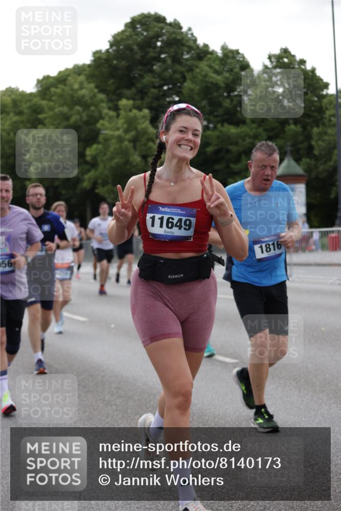 29.06.2025 - hella hamburg halbmarathon Jannik Wohlers http://msf.ph/oto/8140173 29.06.2025 10:42:57 Lombardsbrücke 1155, 1816, 1878, 3238, 3329, 3638, 4056, 4177, 4302, 4367, 4680, 5370, 5610, 5720, 6012, 6440, 7461, 7872, 7926, 8135, 8408, 8435, 9639, 9641, 9976, 10536, 11093, 11279, 11649, 11969, 12603, 12654, 13526, 13684, 13685, 13748, 13786, 13852, 14528, 14890, 15509, 15514, 15717, 16055, 16358, 16560, 16840, 17143, 18497, 19031, 19043, 19141 meine-sportfotos.de