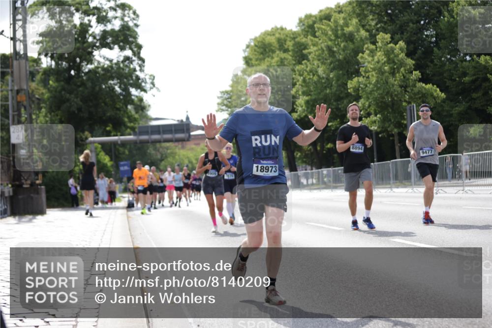 29.06.2025 - hella hamburg halbmarathon Jannik Wohlers http://msf.ph/oto/8140209 29.06.2025 10:05:22 Lombardsbrücke 1229, 1830, 2471, 2540, 2624, 3461, 3929, 5762, 8894, 8909, 9339, 9477, 9736, 9737, 9738, 9917, 10791, 10998, 11958, 17731, 17740, 17885, 18973, 19248 meine-sportfotos.de