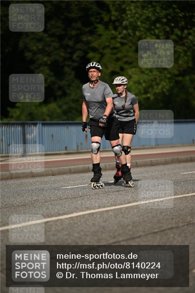 29.06.2025 - hella hamburg halbmarathon Dr. Thomas Lammeyer http://msf.ph/oto/8140224 29.06.2025 09:06:11 Kennedybrücke  meine-sportfotos.de
