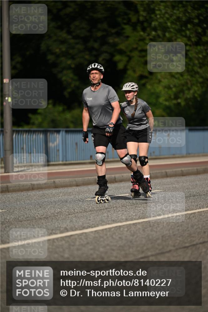 29.06.2025 - hella hamburg halbmarathon Dr. Thomas Lammeyer http://msf.ph/oto/8140227 29.06.2025 09:06:11 Kennedybrücke  meine-sportfotos.de