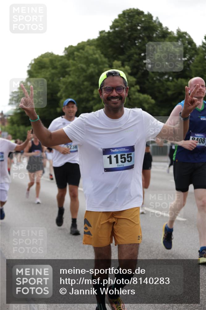 29.06.2025 - hella hamburg halbmarathon Jannik Wohlers http://msf.ph/oto/8140283 29.06.2025 10:43:03 Lombardsbrücke 1155, 1816, 1878, 3238, 3329, 3390, 4056, 4367, 5214, 5370, 5720, 6012, 6096, 6226, 6440, 6931, 7197, 7872, 7926, 8135, 8233, 8408, 8504, 9639, 9641, 9831, 9976, 10083, 10200, 10202, 10325, 11093, 11279, 11649, 11969, 12654, 13684, 13685, 13748, 13786, 14528, 14890, 15187, 15514, 15717, 16055, 16358, 16560, 16901, 16902, 17143, 17210, 18341, 18497, 19031, 19043, 19141 meine-sportfotos.de
