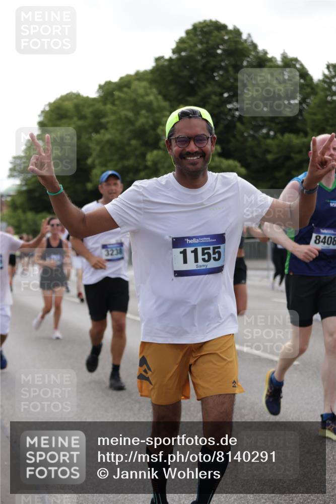 29.06.2025 - hella hamburg halbmarathon Jannik Wohlers http://msf.ph/oto/8140291 29.06.2025 10:43:03 Lombardsbrücke 1155, 1816, 1878, 3238, 3329, 3390, 4056, 4367, 5214, 5370, 5720, 6012, 6096, 6226, 6440, 6931, 7197, 7872, 7926, 8135, 8233, 8408, 8504, 9639, 9641, 9831, 9976, 10083, 10200, 10202, 10325, 11093, 11279, 11649, 11969, 12654, 13684, 13685, 13748, 13786, 14528, 14890, 15187, 15514, 15717, 16055, 16358, 16560, 16901, 16902, 17143, 17210, 18341, 18497, 19031, 19043, 19141 meine-sportfotos.de