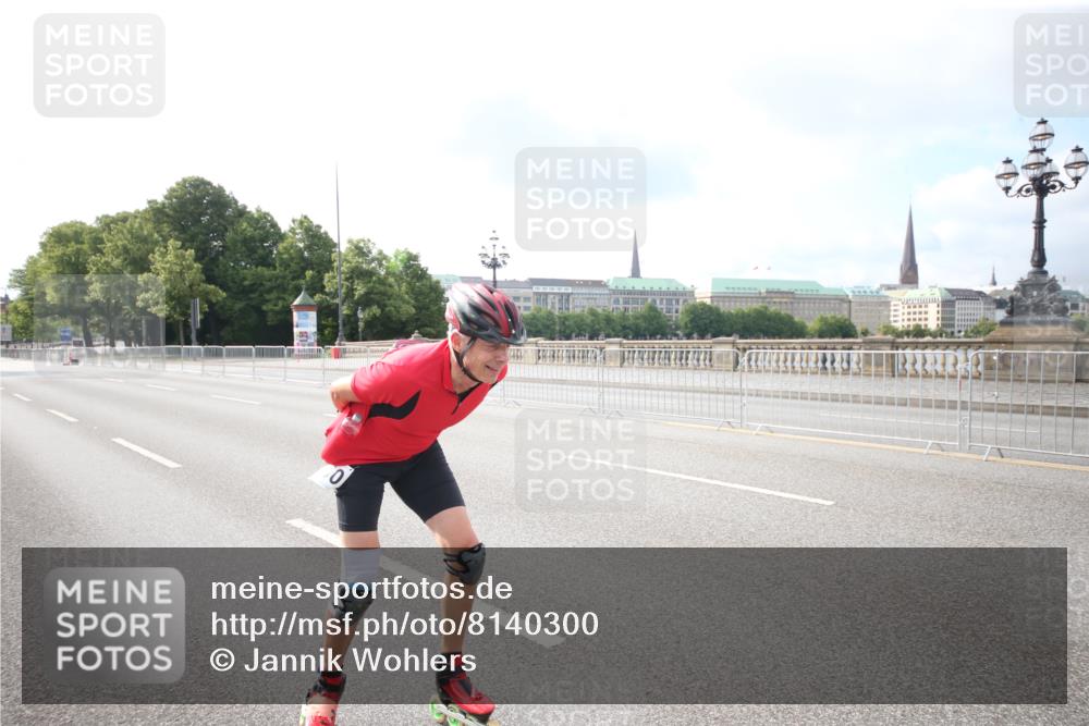 29.06.2025 - hella hamburg halbmarathon Jannik Wohlers http://msf.ph/oto/8140300 29.06.2025 08:58:13 Lombardsbrücke  meine-sportfotos.de
