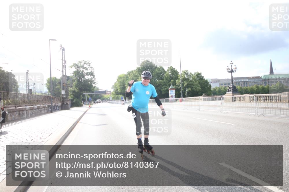 29.06.2025 - hella hamburg halbmarathon Jannik Wohlers http://msf.ph/oto/8140367 29.06.2025 08:58:24 Lombardsbrücke  meine-sportfotos.de
