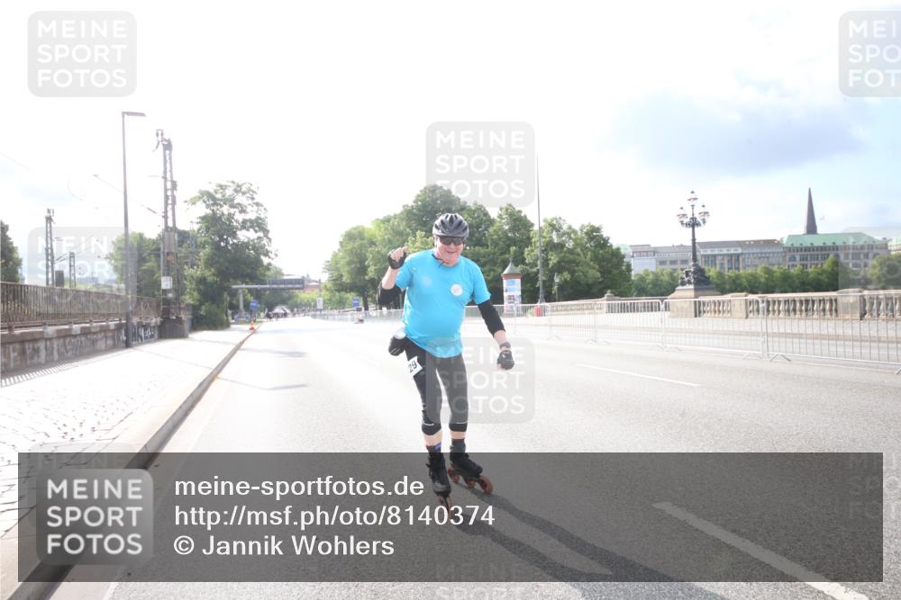 29.06.2025 - hella hamburg halbmarathon Jannik Wohlers http://msf.ph/oto/8140374 29.06.2025 08:58:24 Lombardsbrücke  meine-sportfotos.de
