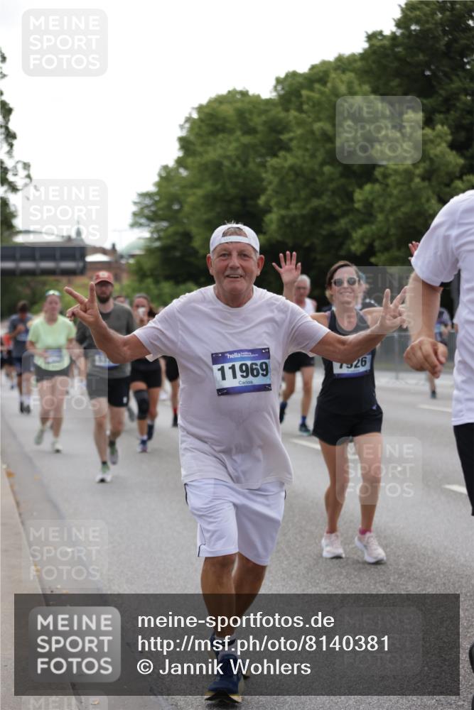 29.06.2025 - hella hamburg halbmarathon Jannik Wohlers http://msf.ph/oto/8140381 29.06.2025 10:43:05 Lombardsbrücke 1023, 1155, 1400, 1816, 1878, 3238, 3329, 3390, 4056, 4367, 4866, 5214, 5370, 5720, 6012, 6096, 6226, 6440, 6931, 7197, 7926, 8135, 8233, 8408, 8504, 9639, 9641, 9831, 10083, 10200, 10202, 10325, 11093, 11279, 11969, 12654, 13684, 13685, 13730, 13748, 14528, 14866, 14890, 15079, 15177, 15187, 15514, 15795, 15848, 16358, 16560, 16901, 16902, 17143, 17210, 18341, 18497, 19031, 19043, 19141 meine-sportfotos.de