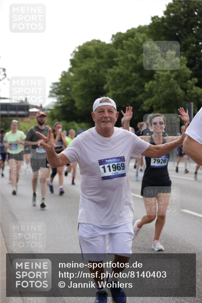 29.06.2025 - hella hamburg halbmarathon Jannik Wohlers http://msf.ph/oto/8140403 29.06.2025 10:43:05 Lombardsbrücke 1023, 1155, 1400, 1816, 1878, 3238, 3329, 3390, 4056, 4367, 4866, 5214, 5370, 5720, 6012, 6096, 6226, 6440, 6931, 7197, 7926, 8135, 8233, 8408, 8504, 9639, 9641, 9831, 10083, 10200, 10202, 10325, 11093, 11279, 11969, 12654, 13684, 13685, 13730, 13748, 14528, 14866, 14890, 15079, 15177, 15187, 15514, 15795, 15848, 16358, 16560, 16901, 16902, 17143, 17210, 18341, 18497, 19031, 19043, 19141 meine-sportfotos.de