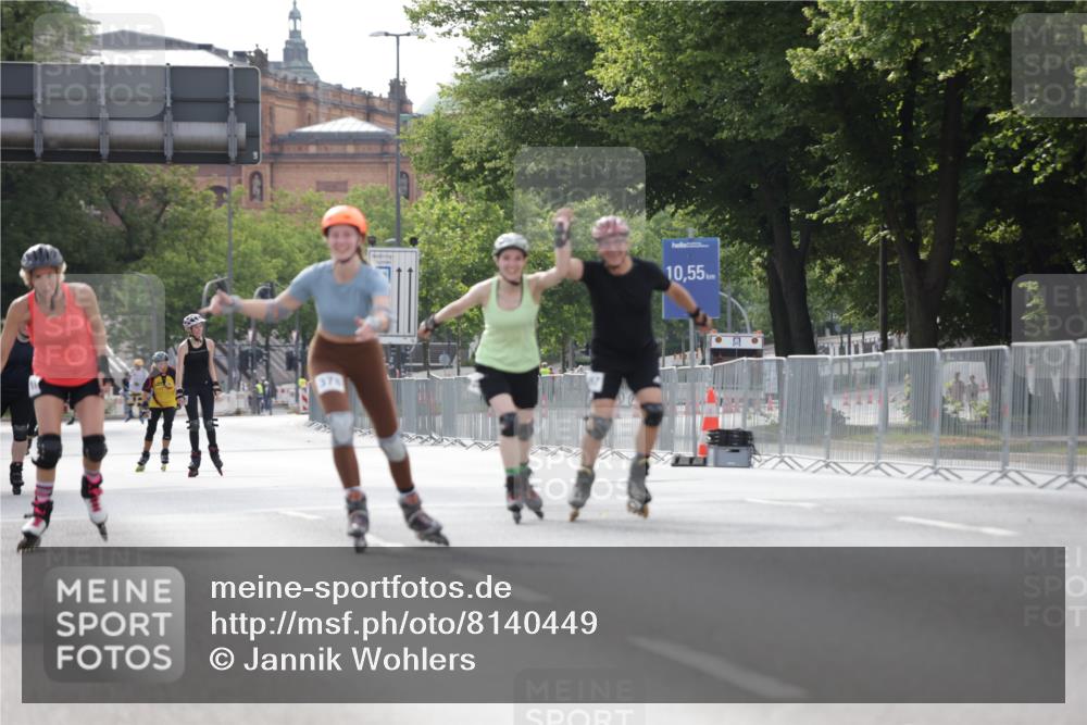 29.06.2025 - hella hamburg halbmarathon Jannik Wohlers http://msf.ph/oto/8140449 29.06.2025 09:04:27 Lombardsbrücke  meine-sportfotos.de