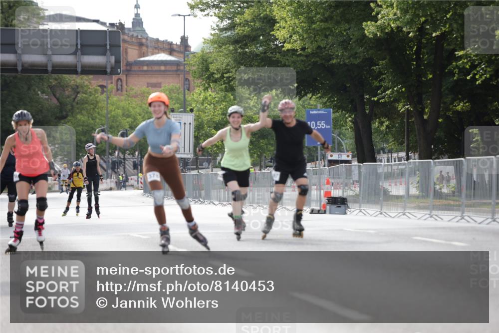 29.06.2025 - hella hamburg halbmarathon Jannik Wohlers http://msf.ph/oto/8140453 29.06.2025 09:04:27 Lombardsbrücke  meine-sportfotos.de