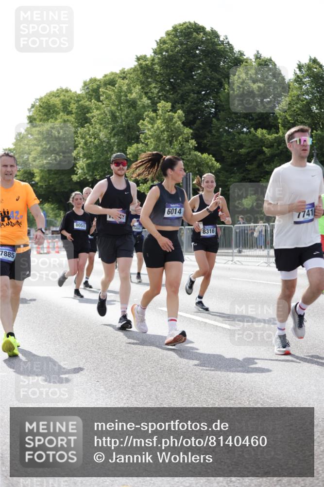 29.06.2025 - hella hamburg halbmarathon Jannik Wohlers http://msf.ph/oto/8140460 29.06.2025 10:05:36 Lombardsbrücke 1229, 1448, 1830, 1842, 2540, 3062, 4169, 4542, 6014, 7741, 8051, 8316, 8894, 8909, 9477, 13042, 13054, 14369, 14987, 15229, 15766, 15772, 16441, 16687, 17746, 17885, 18768, 18857 meine-sportfotos.de
