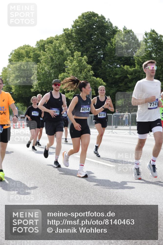 29.06.2025 - hella hamburg halbmarathon Jannik Wohlers http://msf.ph/oto/8140463 29.06.2025 10:05:36 Lombardsbrücke 1229, 1448, 1830, 1842, 2540, 3062, 4169, 4542, 6014, 7741, 8051, 8316, 8894, 8909, 9477, 13042, 13054, 14369, 14987, 15229, 15766, 15772, 16441, 16687, 17746, 17885, 18768, 18857 meine-sportfotos.de
