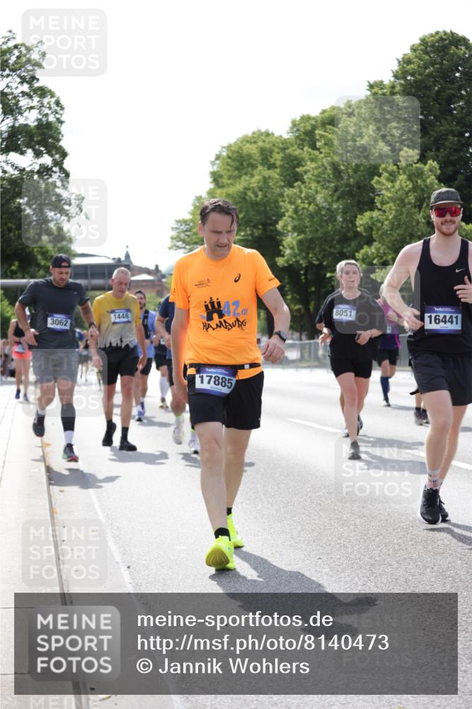 29.06.2025 - hella hamburg halbmarathon Jannik Wohlers http://msf.ph/oto/8140473 29.06.2025 10:05:37 Lombardsbrücke 1229, 1448, 1830, 1842, 2540, 3062, 4169, 4542, 6014, 7138, 7741, 8051, 8316, 8909, 13042, 13054, 14369, 14987, 15229, 15766, 15772, 16441, 16687, 17239, 17746, 17885, 18768, 18857 meine-sportfotos.de