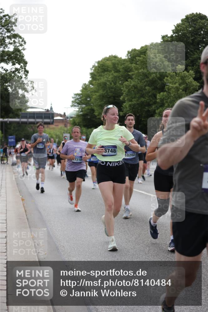 29.06.2025 - hella hamburg halbmarathon Jannik Wohlers http://msf.ph/oto/8140484 29.06.2025 10:43:08 Lombardsbrücke 1023, 1155, 1310, 1400, 1878, 3238, 3390, 4367, 4866, 5214, 5370, 6012, 6096, 6226, 6440, 6931, 6971, 6973, 7197, 7504, 7926, 8135, 8233, 8408, 8504, 9639, 9641, 9831, 10083, 10200, 10202, 10325, 11279, 11969, 12654, 13730, 13748, 14528, 14866, 14890, 15079, 15177, 15187, 15795, 15848, 16358, 16560, 16589, 16901, 16902, 17143, 17210, 18341, 18436, 18497, 19043, 19141 meine-sportfotos.de