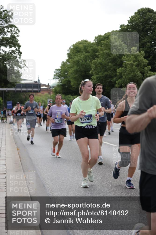 29.06.2025 - hella hamburg halbmarathon Jannik Wohlers http://msf.ph/oto/8140492 29.06.2025 10:43:09 Lombardsbrücke 1023, 1155, 1310, 1400, 1878, 3238, 3390, 4367, 4866, 5214, 5370, 6012, 6096, 6226, 6440, 6931, 6971, 6973, 7197, 7205, 7206, 7504, 7926, 8000, 8135, 8233, 8408, 8504, 9639, 9641, 9831, 10083, 10200, 10202, 10325, 11279, 11969, 12654, 13730, 13748, 14528, 14866, 14890, 15079, 15177, 15187, 15795, 15848, 16358, 16560, 16589, 16901, 16902, 17143, 17210, 18310, 18341, 18436, 18497, 19043, 19141 meine-sportfotos.de