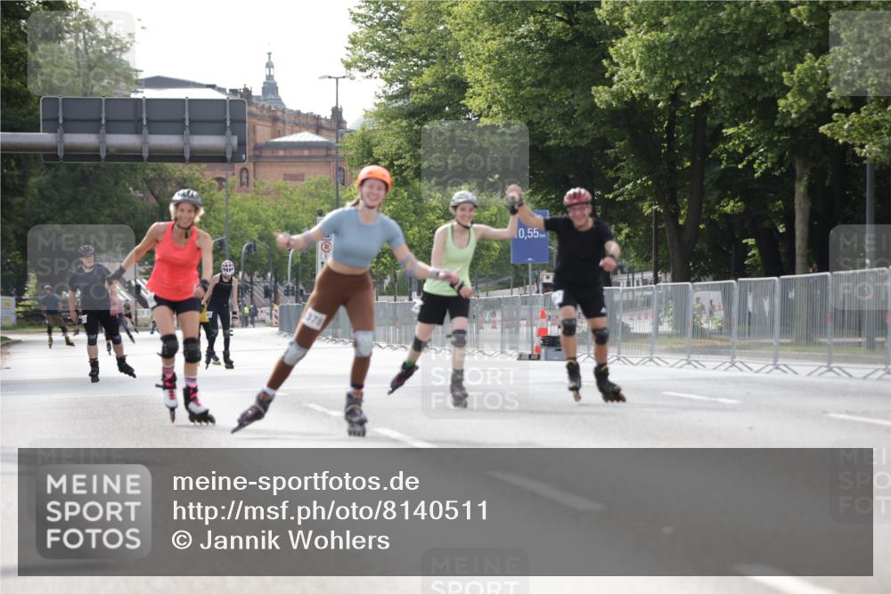 29.06.2025 - hella hamburg halbmarathon Jannik Wohlers http://msf.ph/oto/8140511 29.06.2025 09:04:28 Lombardsbrücke  meine-sportfotos.de