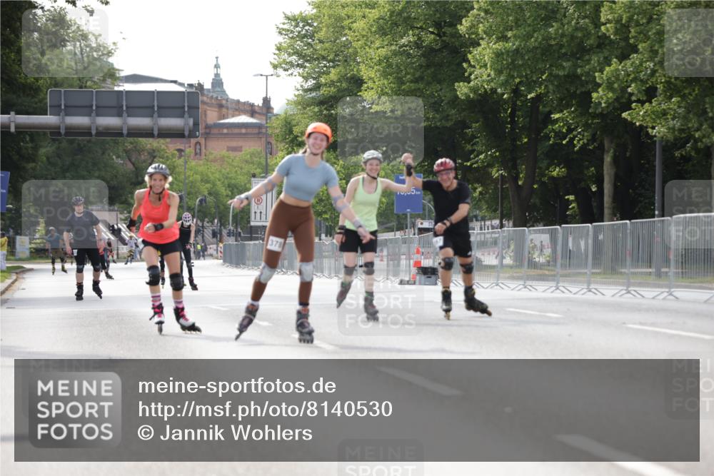 29.06.2025 - hella hamburg halbmarathon Jannik Wohlers http://msf.ph/oto/8140530 29.06.2025 09:04:28 Lombardsbrücke  meine-sportfotos.de