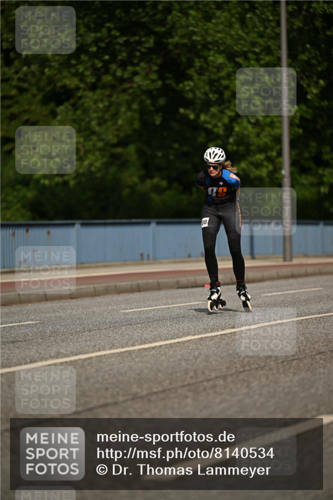 29.06.2025 - hella hamburg halbmarathon Dr. Thomas Lammeyer http://msf.ph/oto/8140534 29.06.2025 08:58:30 Kennedybrücke  meine-sportfotos.de