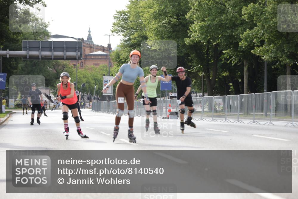 29.06.2025 - hella hamburg halbmarathon Jannik Wohlers http://msf.ph/oto/8140540 29.06.2025 09:04:28 Lombardsbrücke  meine-sportfotos.de