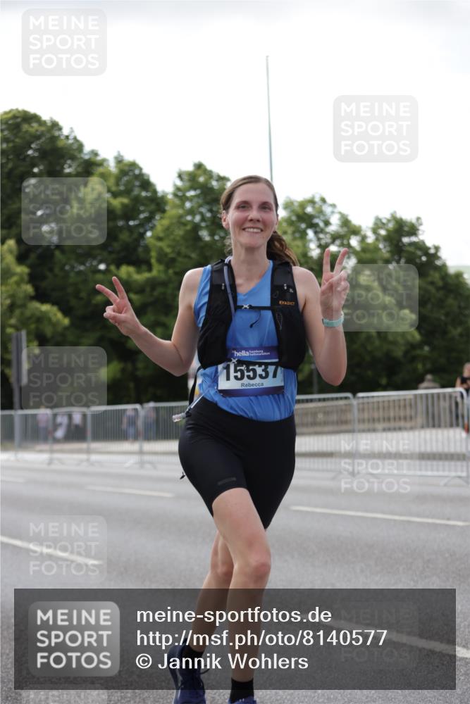 29.06.2025 - hella hamburg halbmarathon Jannik Wohlers http://msf.ph/oto/8140577 29.06.2025 10:05:56 Lombardsbrücke 1245, 1766, 4666, 4868, 5431, 6314, 7138, 9361, 9560, 10214, 10297, 10781, 13481, 13863, 14369, 15113, 15145, 15229, 15462, 15537, 15858, 17239, 17746, 18042, 18575, 18577, 18910, 18913, 18966 meine-sportfotos.de