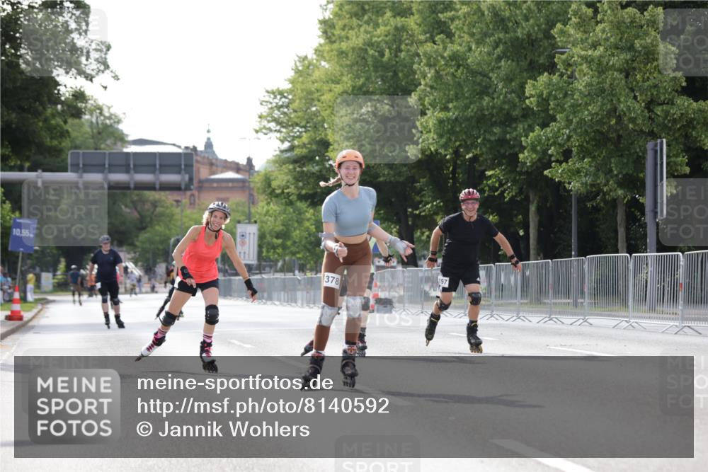 29.06.2025 - hella hamburg halbmarathon Jannik Wohlers http://msf.ph/oto/8140592 29.06.2025 09:04:29 Lombardsbrücke  meine-sportfotos.de