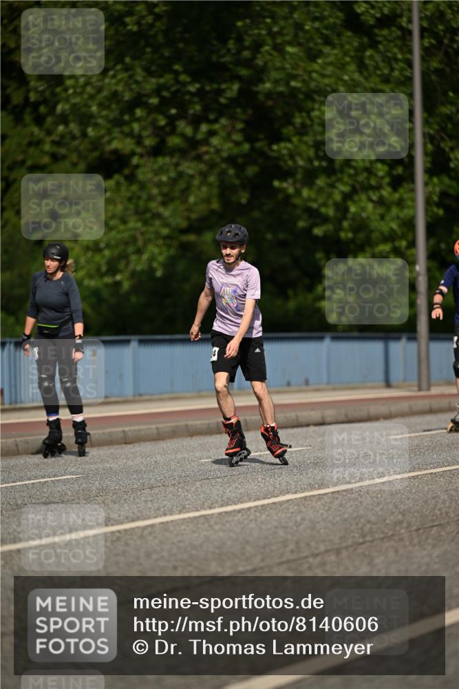 29.06.2025 - hella hamburg halbmarathon Dr. Thomas Lammeyer http://msf.ph/oto/8140606 29.06.2025 09:06:34 Kennedybrücke  meine-sportfotos.de