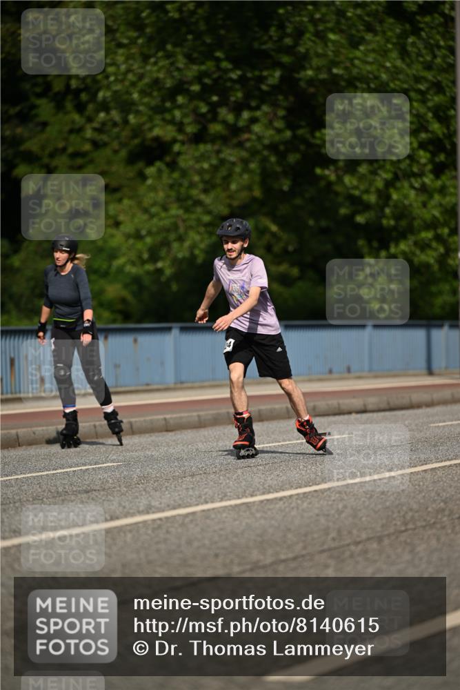29.06.2025 - hella hamburg halbmarathon Dr. Thomas Lammeyer http://msf.ph/oto/8140615 29.06.2025 09:06:34 Kennedybrücke  meine-sportfotos.de