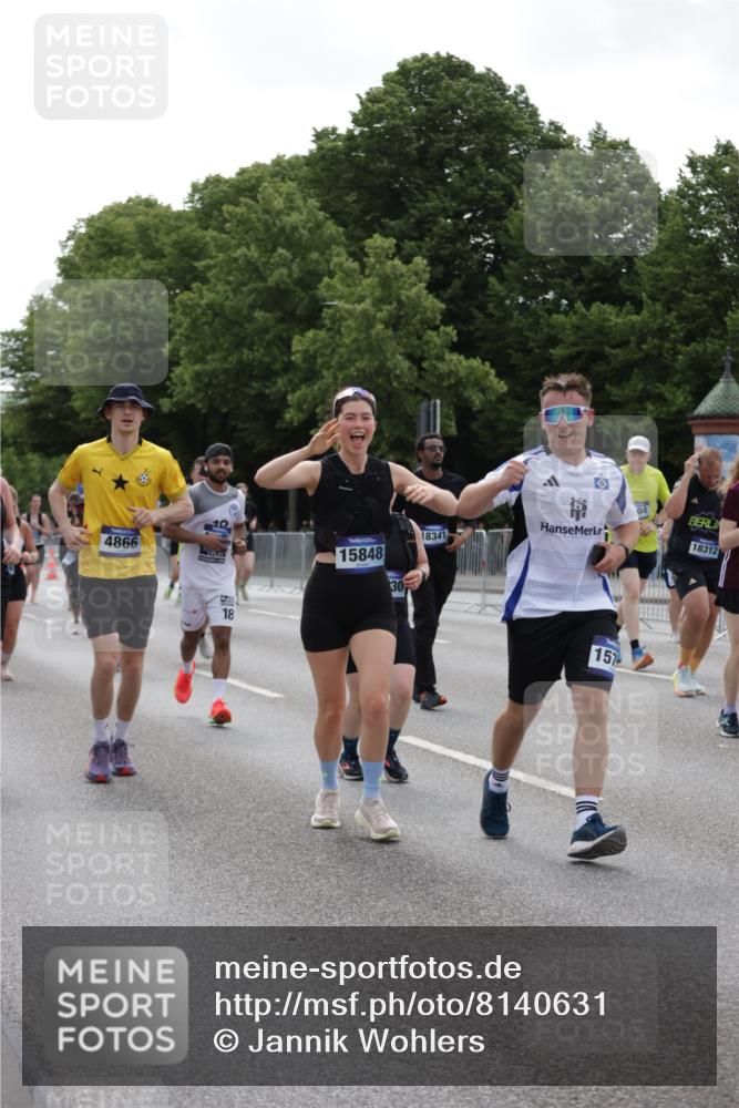 29.06.2025 - hella hamburg halbmarathon Jannik Wohlers http://msf.ph/oto/8140631 29.06.2025 10:43:15 Lombardsbrücke 1023, 1310, 1400, 2733, 3390, 3597, 4866, 5192, 5201, 5214, 5370, 6012, 6036, 6096, 6226, 6334, 6931, 6971, 6973, 7197, 7205, 7206, 7489, 7504, 7926, 8000, 8058, 8233, 8504, 9704, 9831, 10083, 10097, 10200, 10202, 10220, 10285, 10325, 10553, 10799, 12518, 12654, 13371, 13705, 13730, 13748, 14866, 14890, 15079, 15177, 15187, 15448, 15795, 15848, 16298, 16560, 16589, 16901, 16902, 17143, 17210, 17501, 18310, 18318, 18341, 18436 meine-sportfotos.de