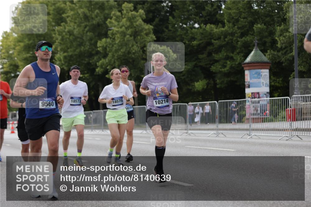 29.06.2025 - hella hamburg halbmarathon Jannik Wohlers http://msf.ph/oto/8140639 29.06.2025 10:06:01 Lombardsbrücke 1245, 1766, 4666, 4868, 5431, 6314, 9560, 10214, 10297, 10781, 13481, 13863, 15113, 15145, 15462, 15537, 15858, 18042, 18575, 18577, 18910, 18913 meine-sportfotos.de