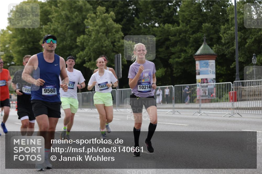 29.06.2025 - hella hamburg halbmarathon Jannik Wohlers http://msf.ph/oto/8140661 29.06.2025 10:06:02 Lombardsbrücke 1245, 1766, 4666, 4868, 5431, 6314, 6664, 9560, 10214, 10297, 10736, 13863, 15113, 15145, 15462, 15537, 15858, 17059, 18042, 18575, 18577, 18910, 18913 meine-sportfotos.de