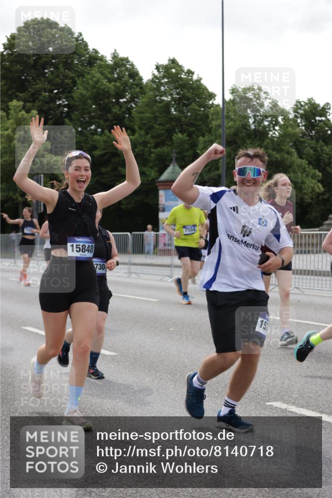 29.06.2025 - hella hamburg halbmarathon Jannik Wohlers http://msf.ph/oto/8140718 29.06.2025 10:43:16 Lombardsbrücke 1023, 1310, 1400, 2733, 3390, 3597, 4866, 5192, 5201, 5214, 5370, 6036, 6096, 6226, 6334, 6931, 6971, 6973, 7197, 7205, 7206, 7489, 7504, 8000, 8058, 8233, 8504, 9704, 9831, 10083, 10097, 10200, 10202, 10220, 10285, 10325, 10553, 10799, 12518, 12654, 13371, 13705, 13730, 13748, 14866, 15079, 15177, 15187, 15448, 15795, 15848, 16298, 16560, 16589, 16901, 16902, 17143, 17210, 17501, 18080, 18310, 18318, 18341, 18436 meine-sportfotos.de