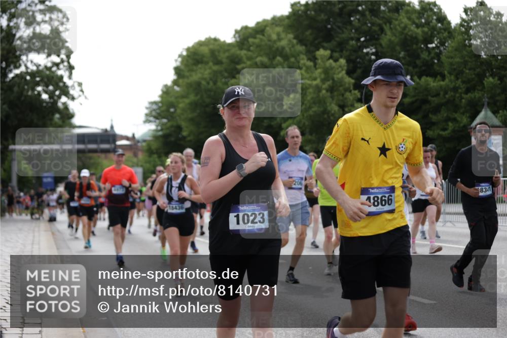 29.06.2025 - hella hamburg halbmarathon Jannik Wohlers http://msf.ph/oto/8140731 29.06.2025 10:43:17 Lombardsbrücke 1023, 1310, 1400, 2733, 3390, 3597, 4866, 5192, 5201, 5214, 5370, 5890, 6036, 6096, 6226, 6334, 6931, 6971, 6973, 7197, 7205, 7206, 7489, 7504, 8000, 8058, 8233, 8504, 9704, 9831, 10083, 10097, 10200, 10202, 10220, 10285, 10325, 10553, 10799, 12518, 12654, 13371, 13705, 13730, 13748, 13777, 14866, 15079, 15177, 15187, 15448, 15795, 15848, 16298, 16589, 16901, 16902, 17143, 17210, 17501, 18080, 18310, 18318, 18341, 18436 meine-sportfotos.de